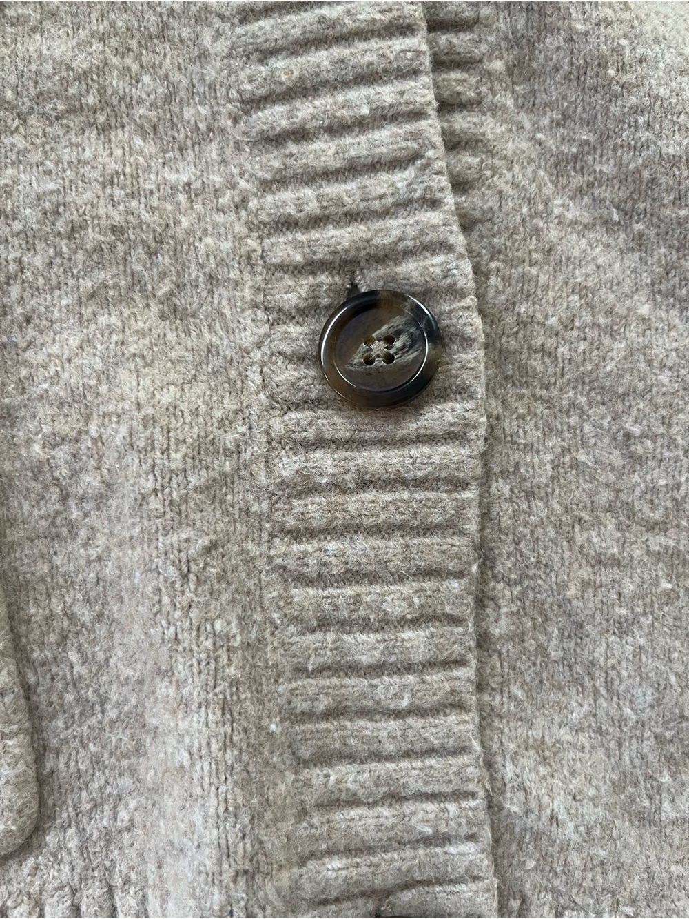 Uniqlo Women’s Light Beige Button-Front Cardigan - Picture 4 of 5